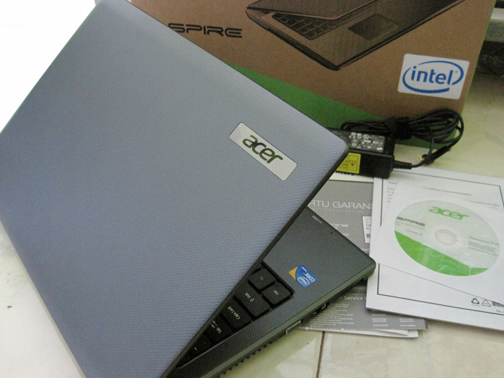 Bán laptop cũ acer 4739 giá rẻ tại hà nội 