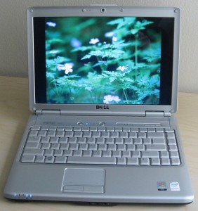 bán laptop cũ Dell 1420 giá rẻ tại hà nội
