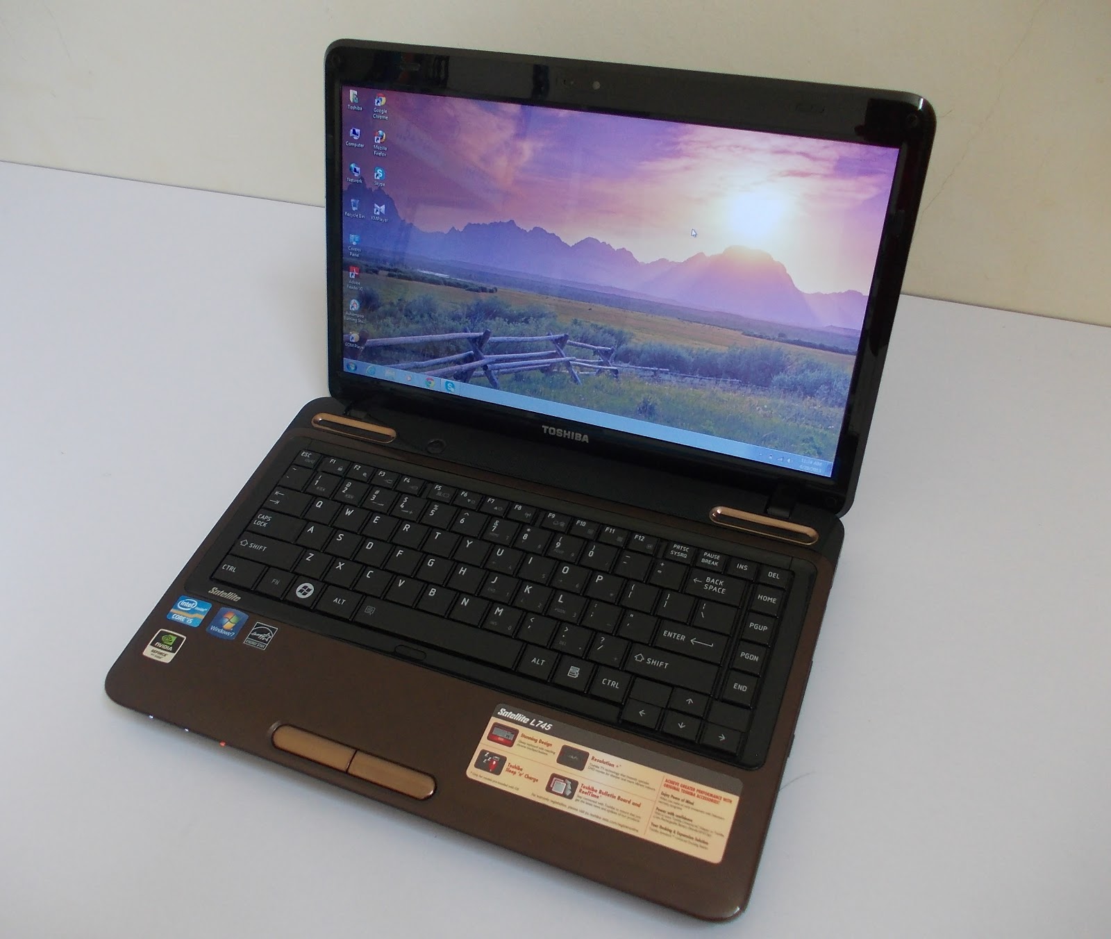 bán laptop cũ toshiba l745 giá rẻ tại hà nội